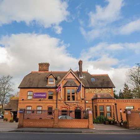 Harefield Manor Hotel Romford Bagian luar foto